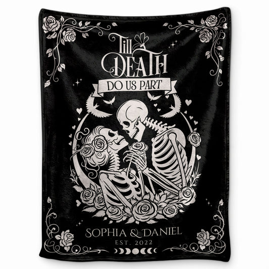 Personalized Skeleton Couple Blanket, Gothic Blanket with Roses, Halloween Gift for Couples, Fleece & Sherpa Blanket