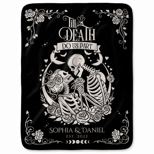 Personalized Skeleton Couple Blanket Fleece & Sherpa, Gothic Skeleton with Roses, Halloween Gift for Couples