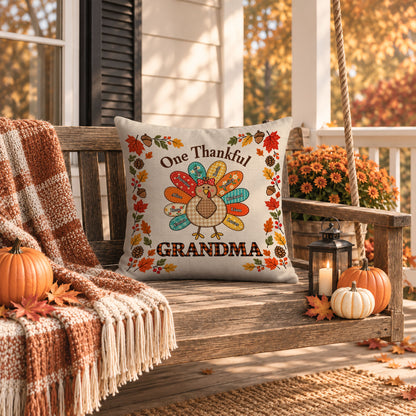 Personalized Thanksgiving Pillow - One Thankful Grandma - Custom Grandma Turkey Throw Pillow -  Thanksgiving Family Gift